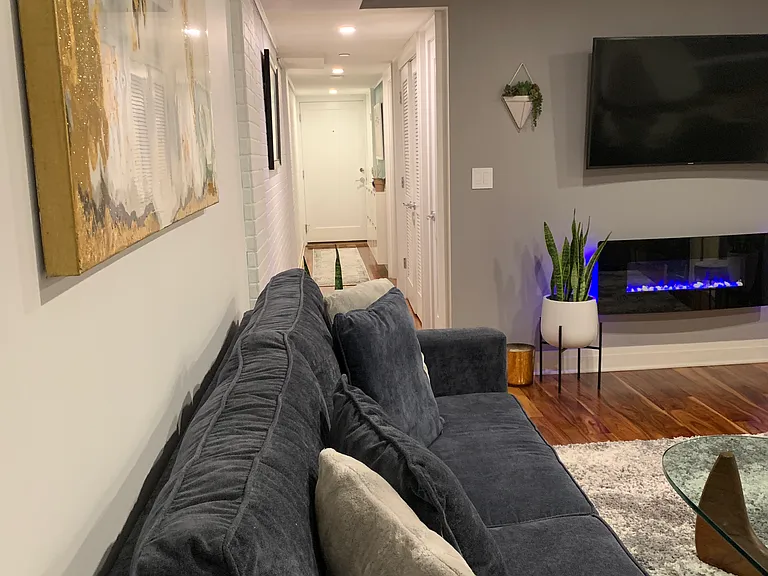 1829 California St NW #103 — Photo 18