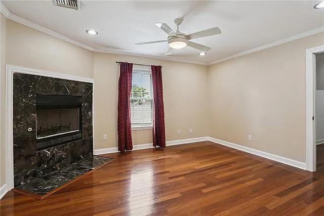 661 E William David Pkwy — Photo 20
