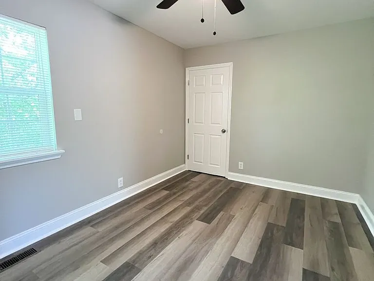 105 Wilson Ct — Photo 22