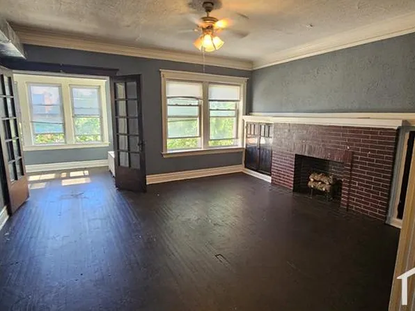 1518 E 68th St #2, Chicago, IL 60637