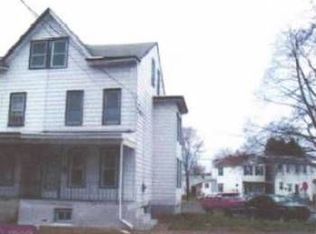 1703 Chambers St, Hamilton, NJ 08610