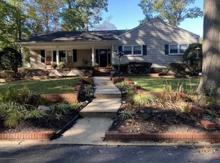 206 Pinecrest Rd, Oakhurst, NJ 07755