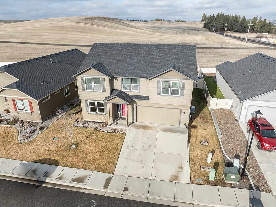 1st image of 671 Condor Dr