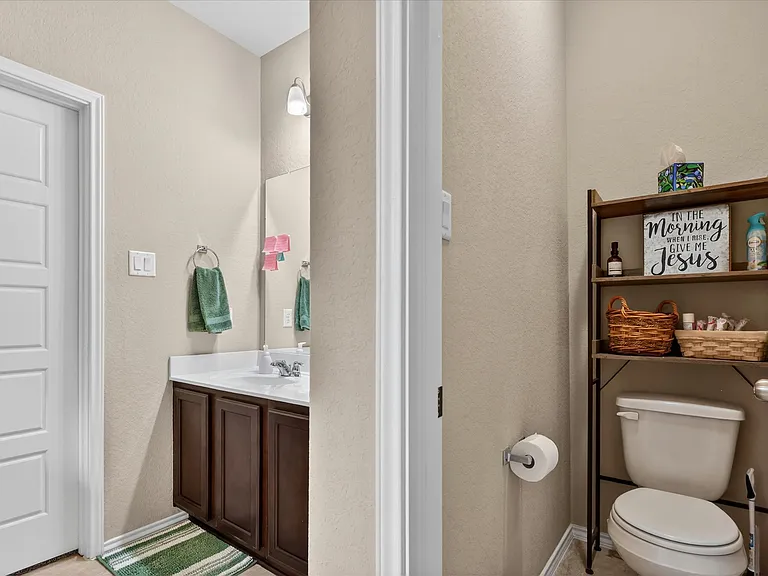 237 Hinsdale Run — Photo 16