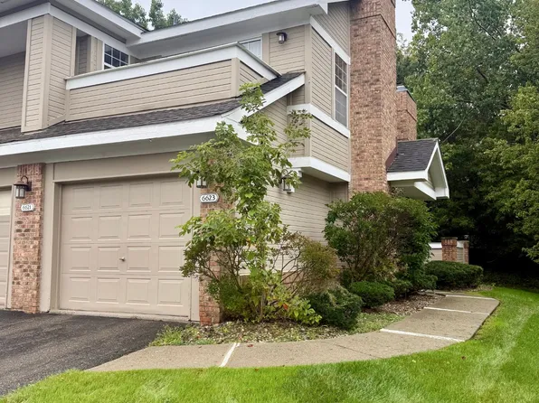 6623 Stoker Ct #106, West Bloomfield, MI 48322