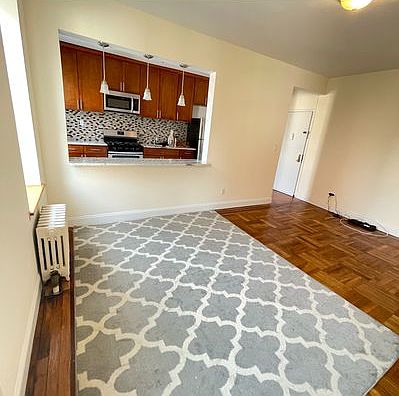 4th image of 37-10 95th St #2V