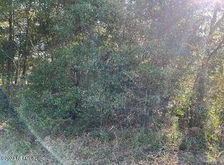 334 3rd Way, Interlachen, FL 32148