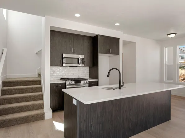 516 W Olive Ln, Saint George, UT 84790