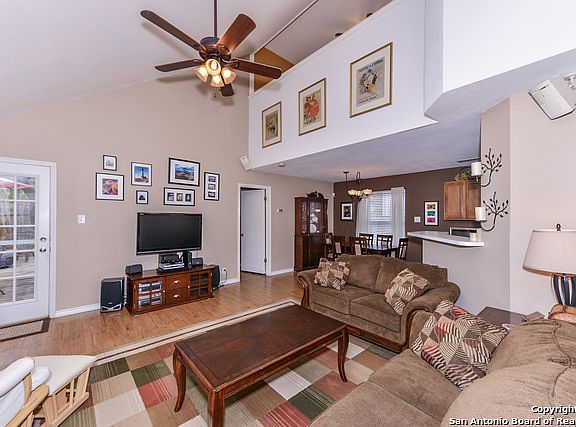 3rd image of 9347 Gillcross Way