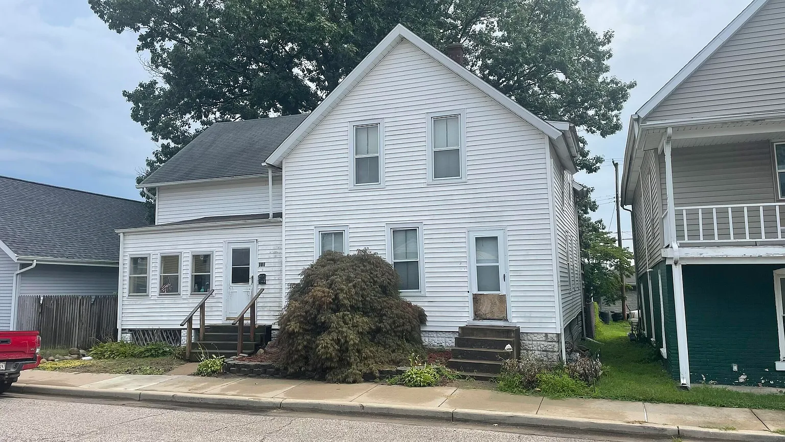 124 W Fulton St photo 1