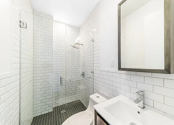 Rented by Dalan Rentals | media 28