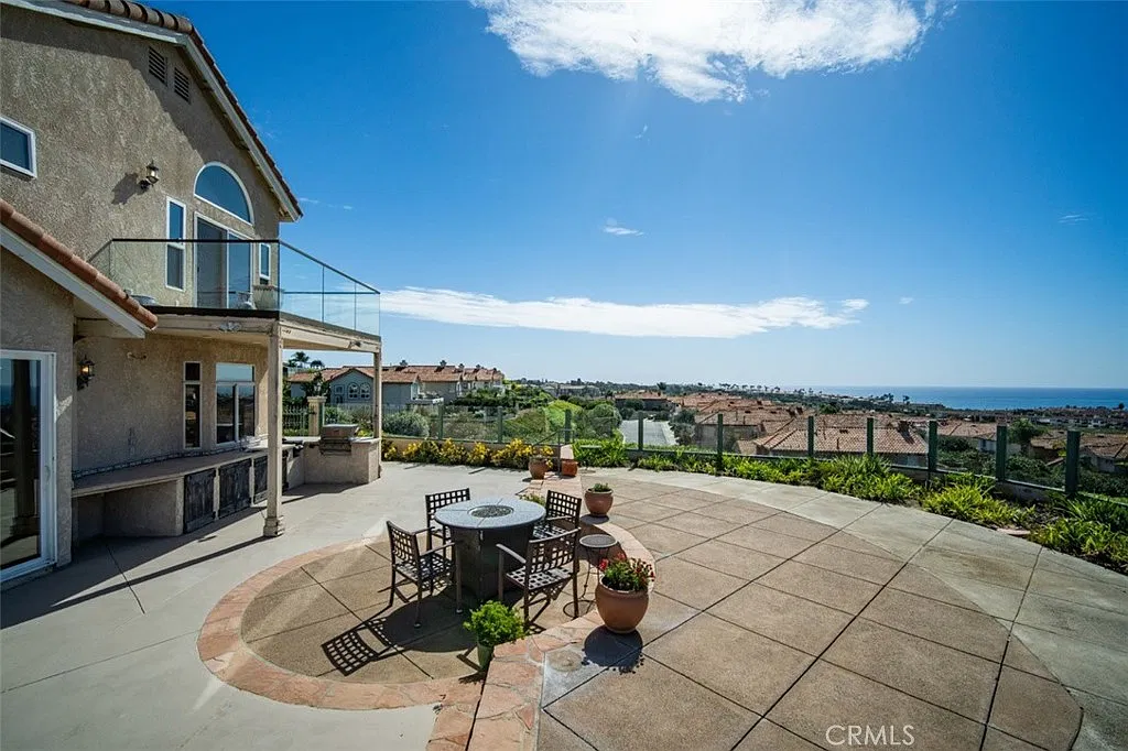 5 bed, 3507 sqft, $12,000 — Photo 3