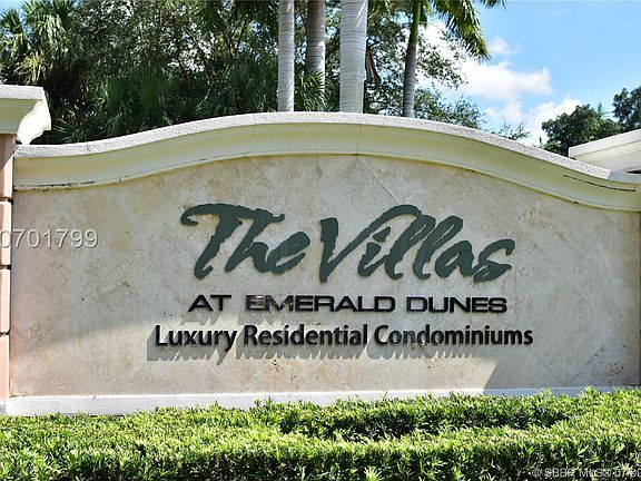 2nd image of 6565 Emerald Dunes Dr APT 308