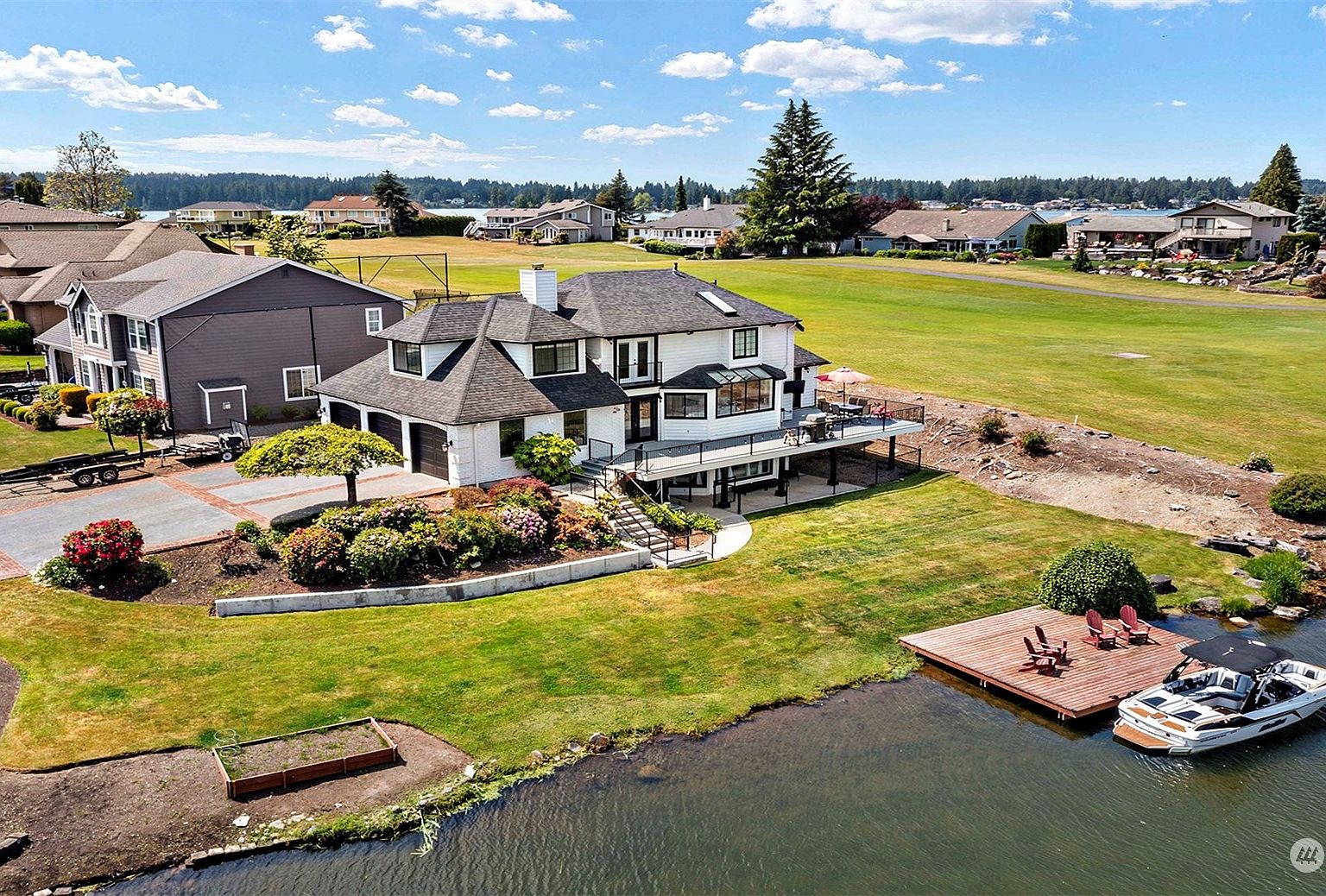 19817 Island Pkwy E, Lake Tapps, WA 98391 Zillow