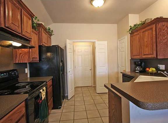 3rd image of 1505 Ethan Ln