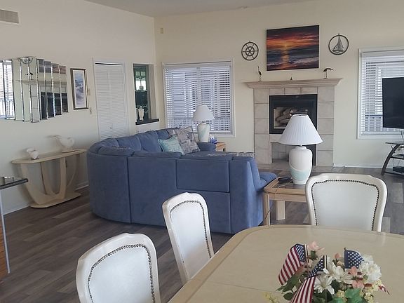 3rd image of 3216 Wesley Ave #1