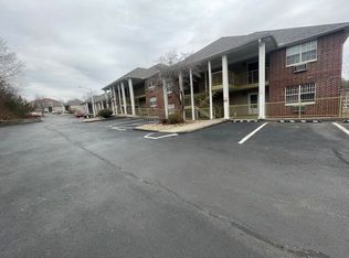 200 Golfview Dr APT D4, Branson, MO 65616