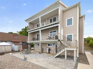 370 Lake Rd, Webster, NY 14580