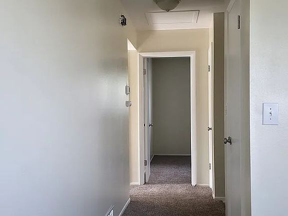 4th image of 4620-4622 Galley Rd