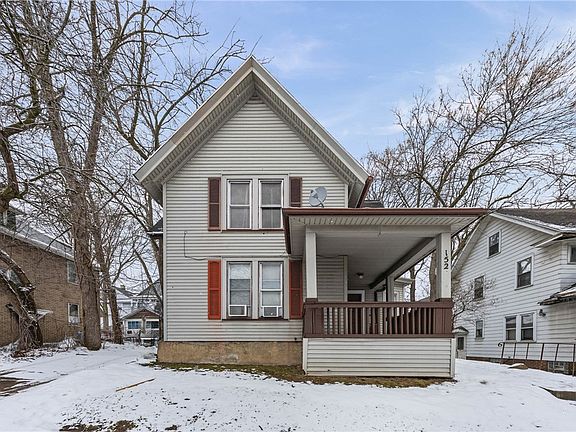 4th image of 152 Driving Park Ave