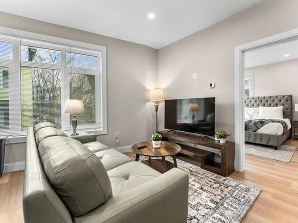 394 McGrath Hwy, Somerville, MA