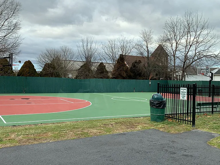 103 Ramer Ct — Photo 34