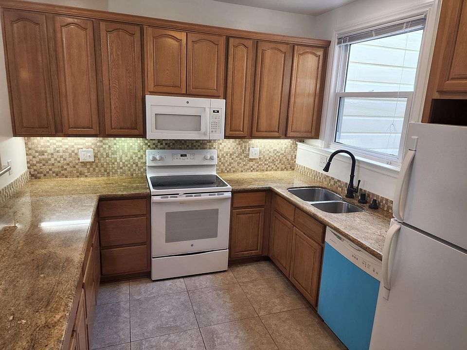 1st image of 1340 Turk St #416