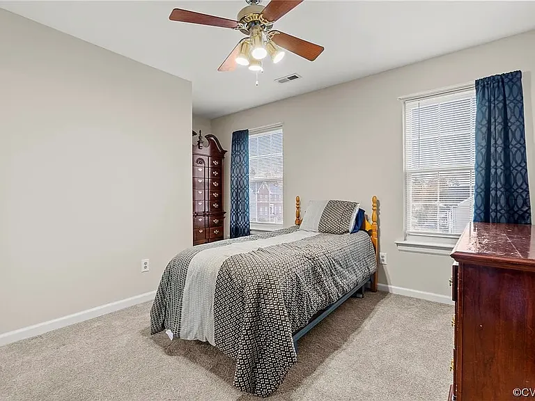 4112 Twisted Oak Dr — Photo 8