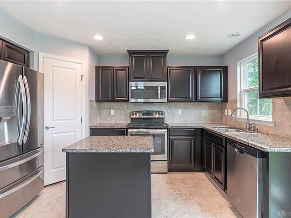 3rd image of 1558 Cedar Creek Dr