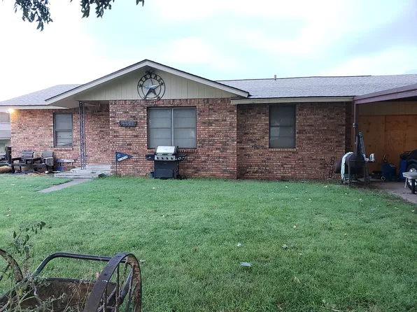 13672 Saint James Rd, Vernon, TX 76384