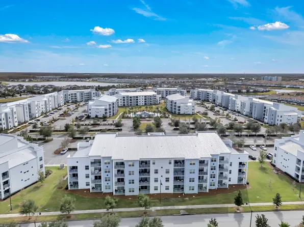 4731 Clock Tower Dr #401, Kissimmee, FL 34746