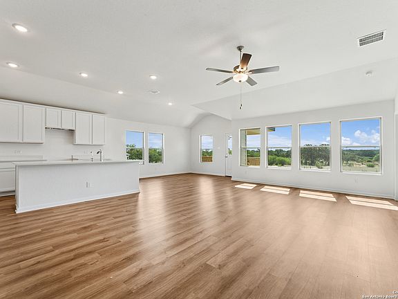 4th image of 21138 Jordans Ranch Way