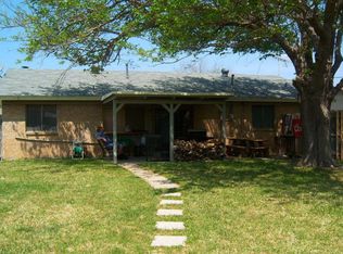 712 E Glendale St, Crowley, TX 76036