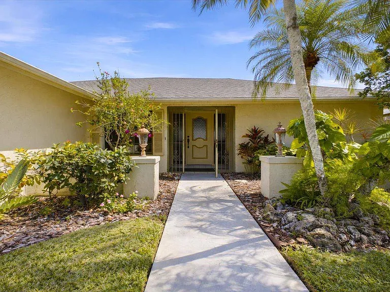 9874 Campbell Cir — Photo 21