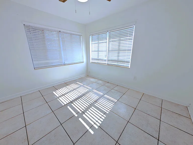 2134 Rose St #2 — Photo 12