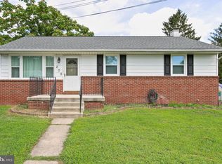 208 Agnes Ct, Glen Burnie, MD 21061