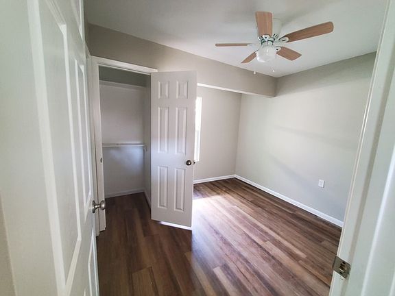 4th image of 3010 Mount Vernon Ave #9