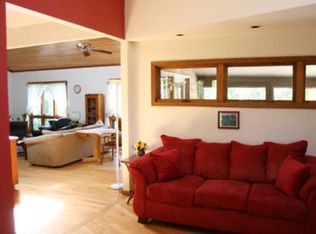 8620 Elliotsville Rd, Athens, OH 45701