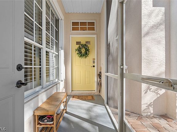 4th image of 12838 Devonshire Lakes Cir