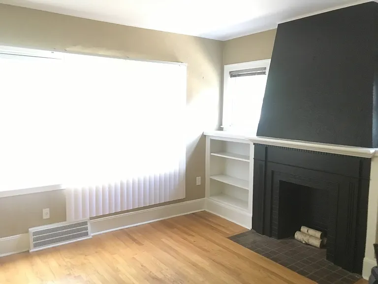 1691 Columbia Rd #1 — Photo 11