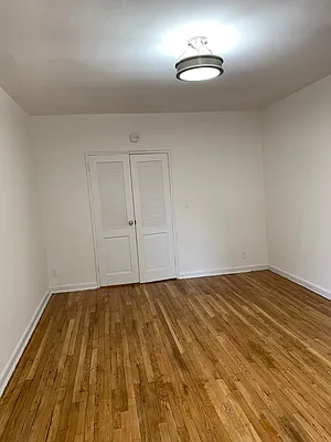 Rented by Manhattan Flats | media 7