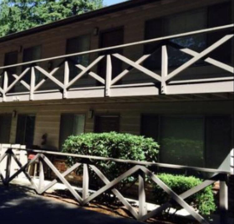 1st image of 1634 Teresa Way