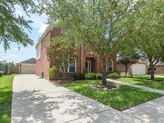 3rd image of 21323 Grand Hollow Ln