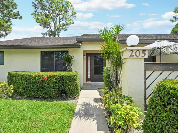 205 STAR CLUSTERS Court, Royal Palm Beach, FL 33411