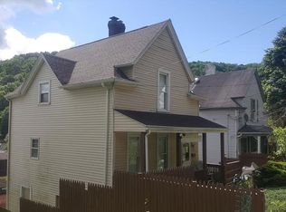 421 Card Ave, Wilmerding, PA 15148