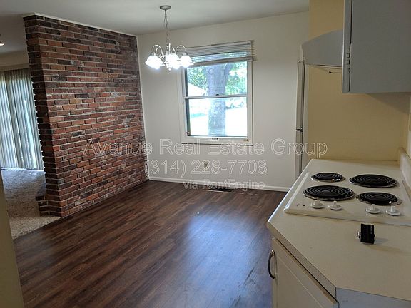 5th image of 822 Dutch Mill Dr