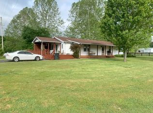 2684 Gabbard Rd, Berea, KY 40403