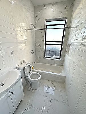 1st image of 92 Wadsworth Ave #4E