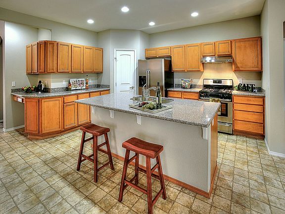 5th image of 16811 119th Avenue Ct E