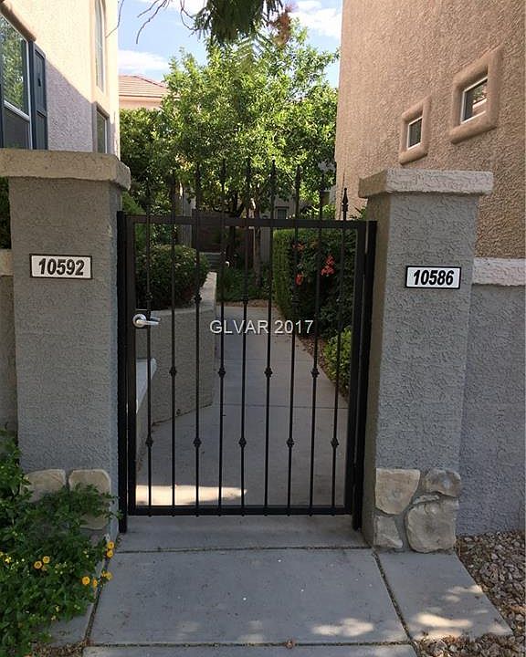 2nd image of 10586 Olympic Pine Dr